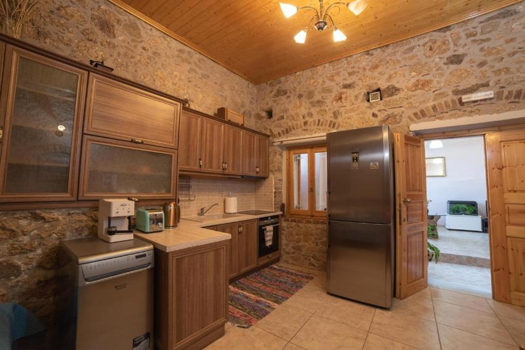 Menecrates Rustic - San Matteo Apartamento Ágios Matthaíos Exterior foto