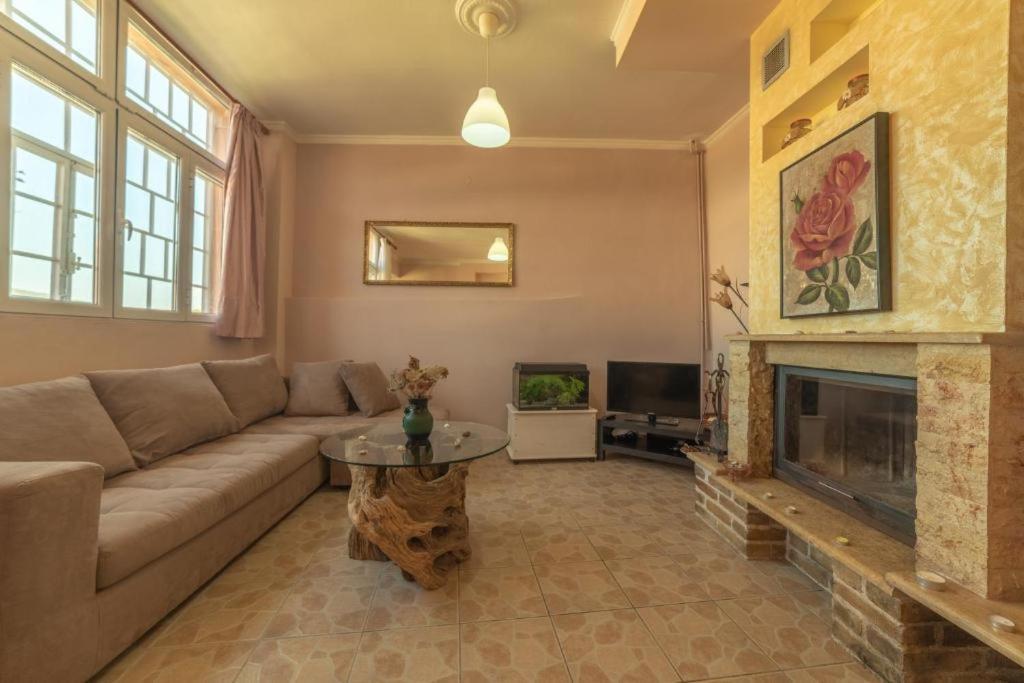 Menecrates Rustic - San Matteo Apartamento Ágios Matthaíos Exterior foto