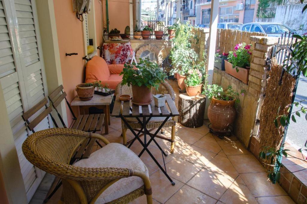 Menecrates Rustic - San Matteo Apartamento Ágios Matthaíos Exterior foto